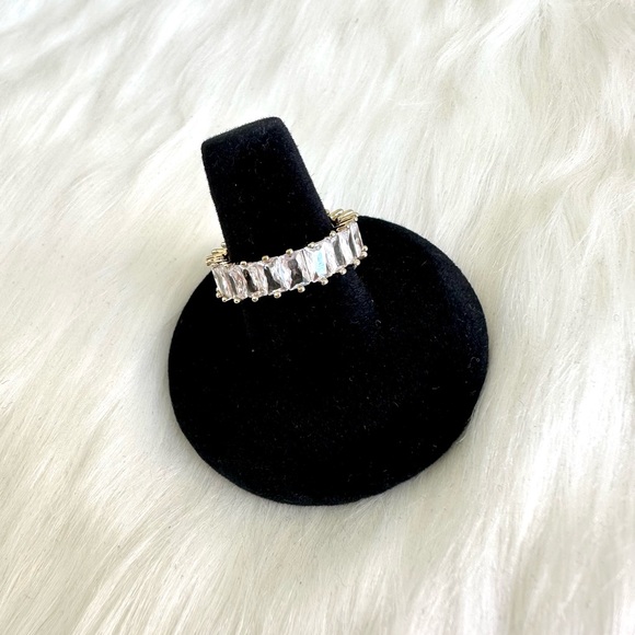 EXPRESS LUXURY RING - Picture 9 of 9